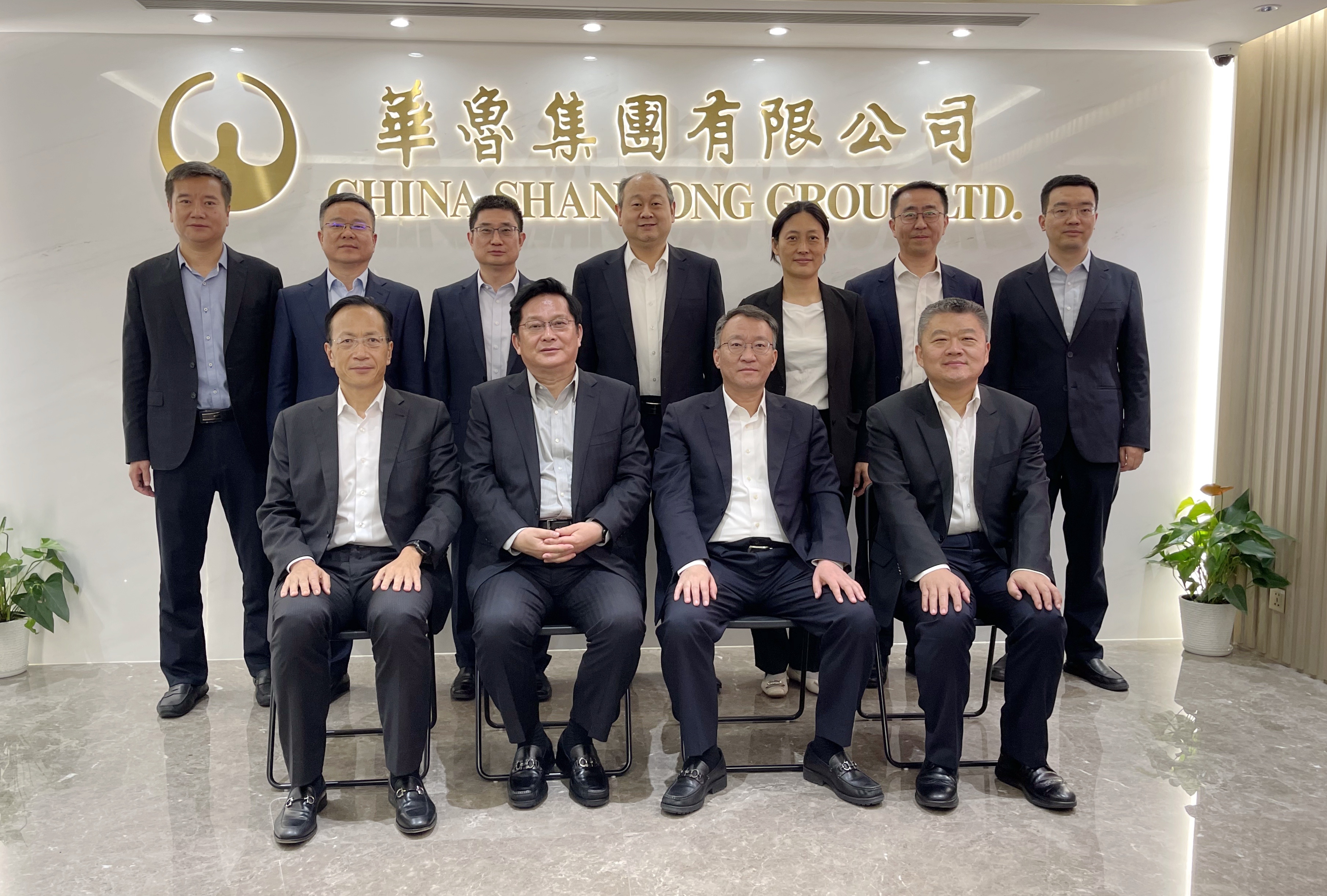 工银亚洲、华鲁集团、山东工行举办 “数汇香江 财聚齐鲁”活动-图4 工银亚洲、华鲁集团、山东工行举办 “数汇香江 财聚齐鲁”活动-图4.jpg