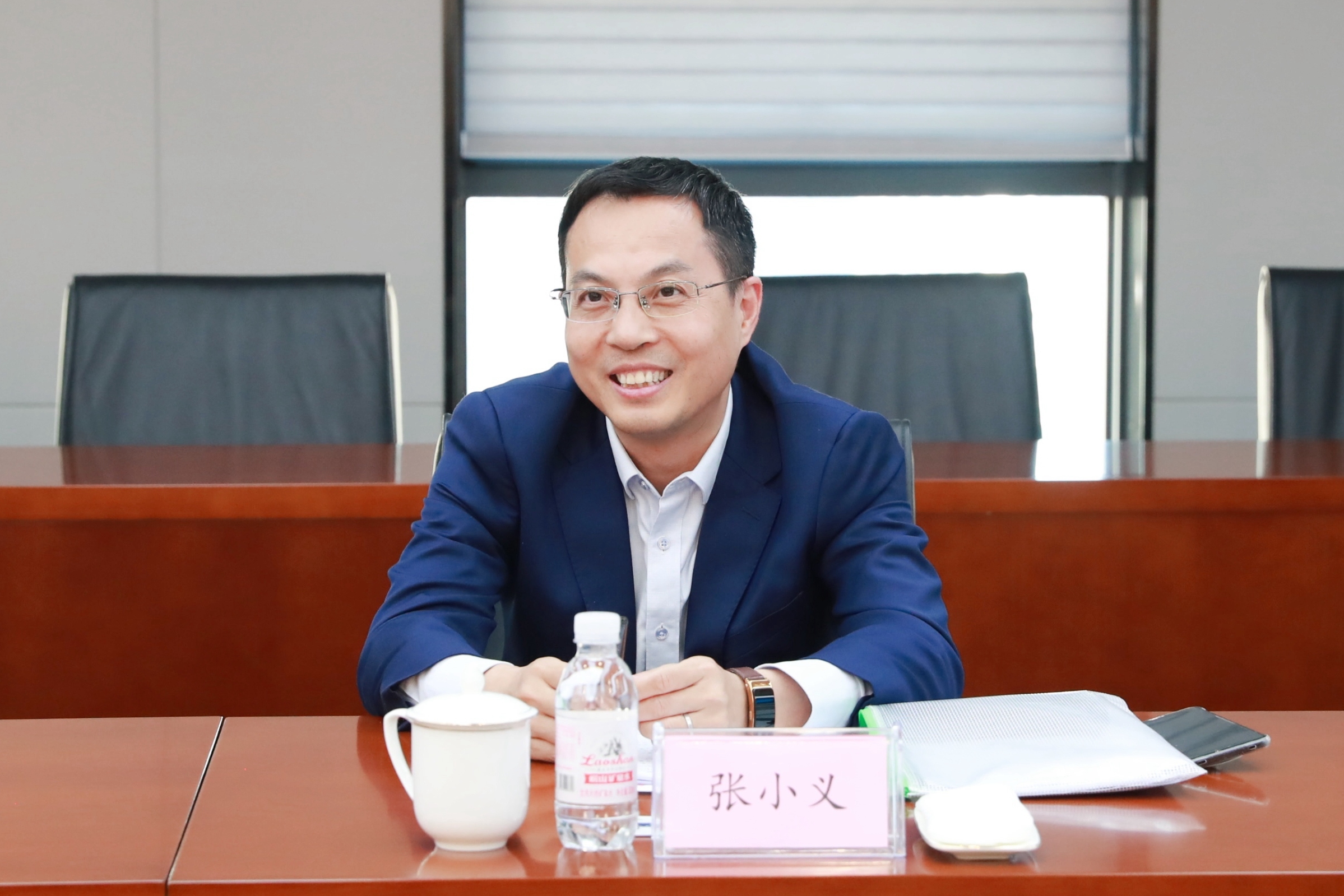 AH4I5982_2231245555-rp3608050742 AH4I5982_2231245555-rp3608050742.jpg